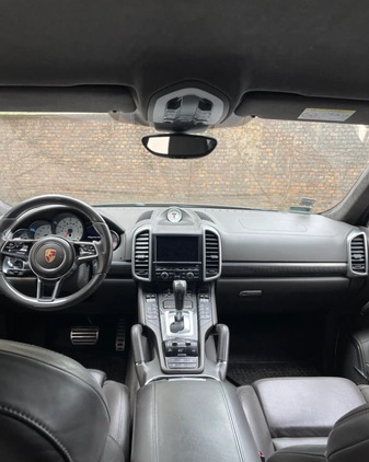 Porsche Cayenne cena 221400 przebieg: 196500, rok produkcji 2015 z Gliwice małe 29